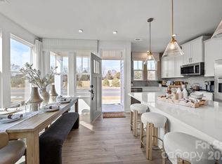 5024 Asher James Ln, Charlotte, NC