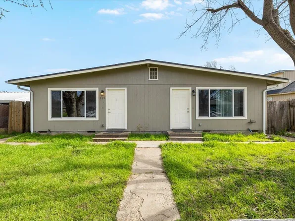 381 Benson St, Medford, OR 97501