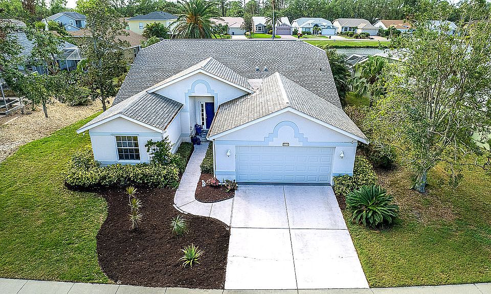 1st image of 9574 Knightsbridge Cir