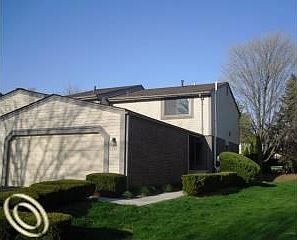 1st image of 1258 Charleston Ct #1