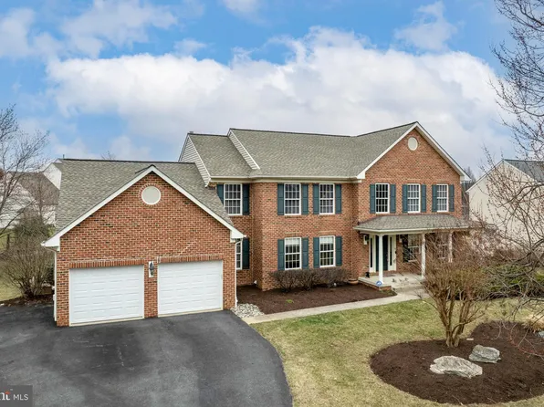 5852 Goldenwood Pl, Adamstown, MD 21710