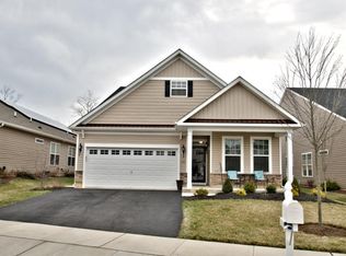 49 Comtois Rd, Manalapan, NJ 07726