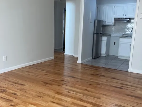 760A Atlantic Ave #D10, Bridgeport, CT 06604