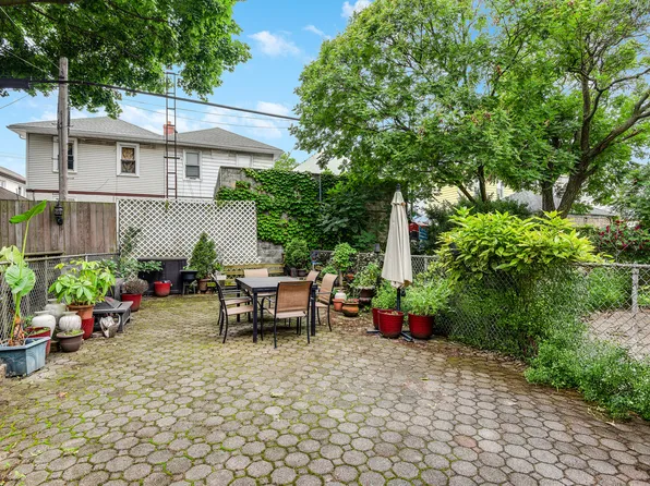 880 Bay Ridge Avenue image 12 of 12