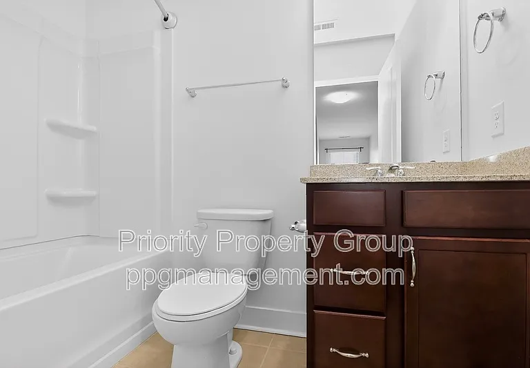 1614 Pat Garrett St — Photo 22