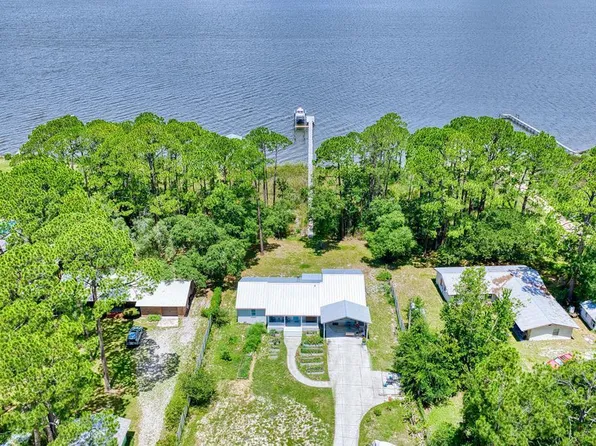 191 N Bay Shore Dr, Eastpoint, FL 32328