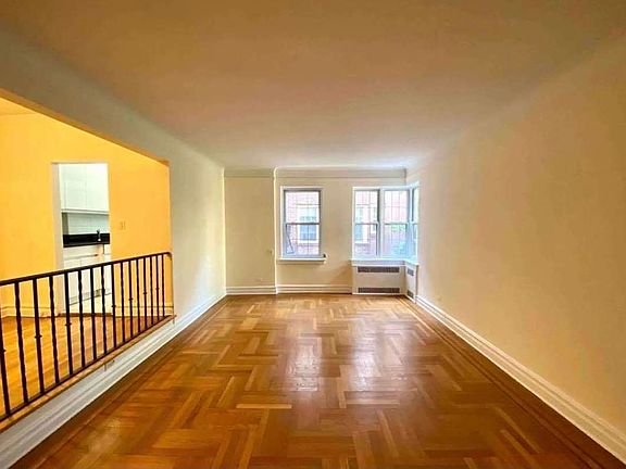 5th image of 225 Sterling Pl #5LL