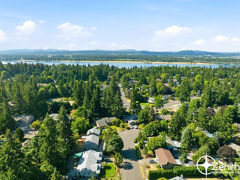 2409 SE 139th Ave — Photo 33