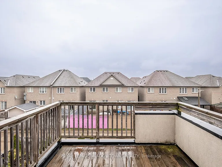 3486 Eglinton Ave W — Photo 20