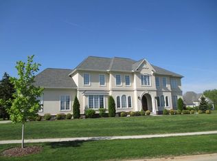 3190 Riverwood Ct, Perrysburg, OH 43551