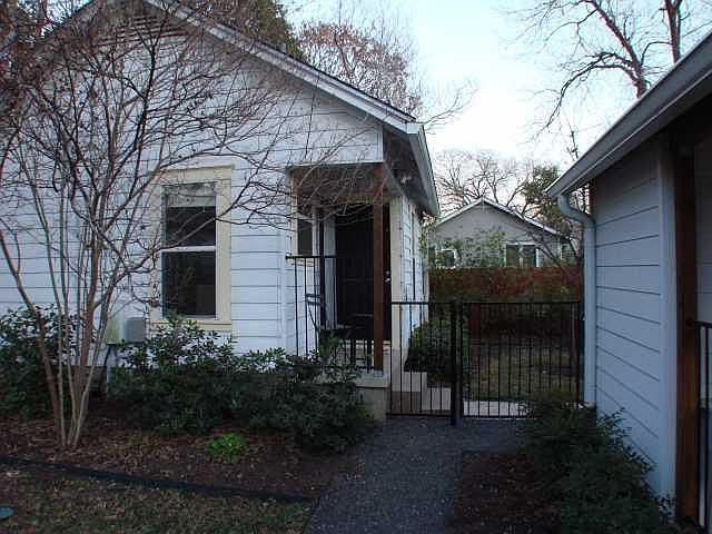 1st image of 3205 Harris Park Ave #B