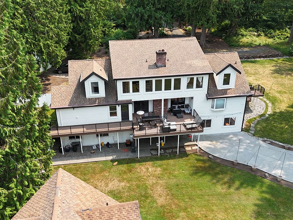 1st image of 20209 242nd Ave NE