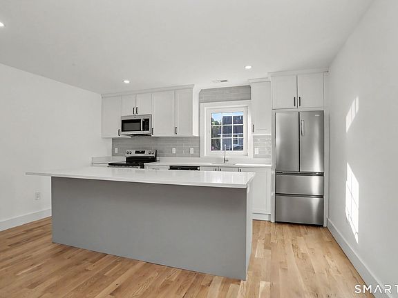 3rd image of 8 Benson Rd #2