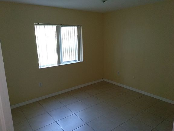 3rd image of 3395 NE 9th St Unit 103