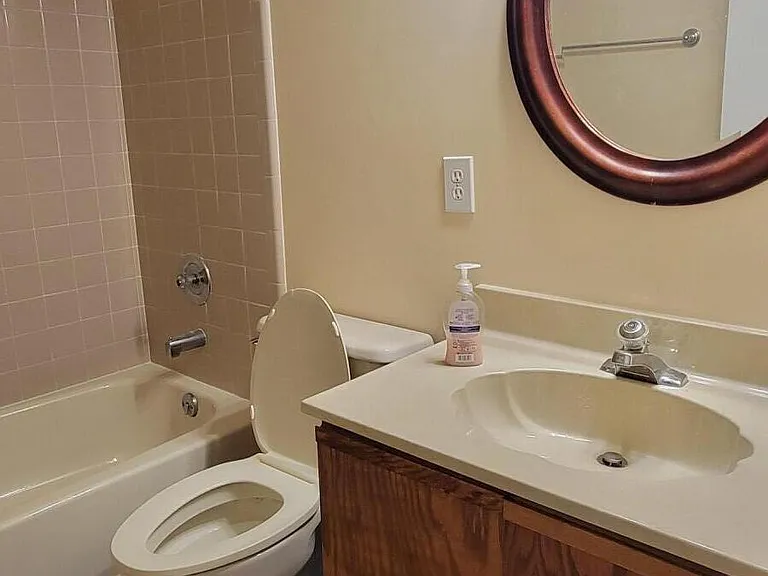 4405 Windtree Rd — Photo 14