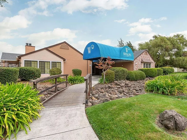 8201 Camino Colegio Dr #213 — Photo 28
