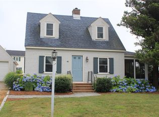 48 Leonard Bodwell Rd, Narragansett, RI 02882