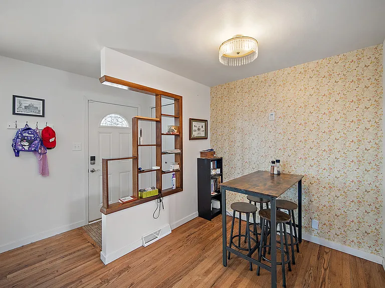 638 Dove Pl — Photo 11