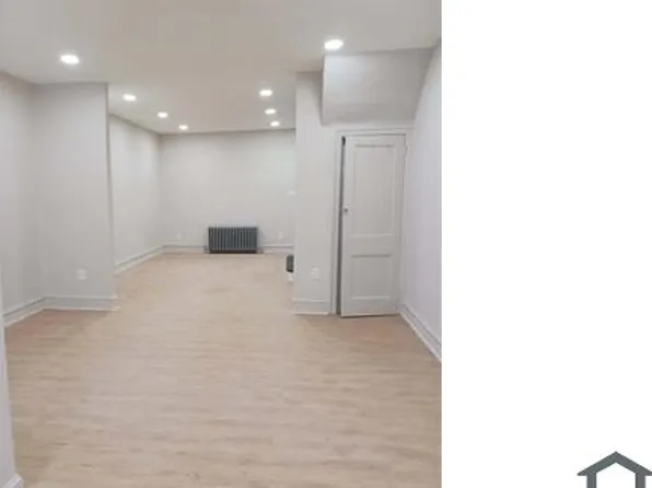 265 W Fisher Ave, Philadelphia, PA 19120