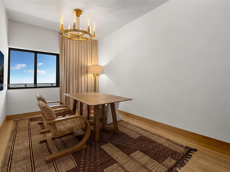 700 NE 24th St #Penthouse 5902 — Photo 35