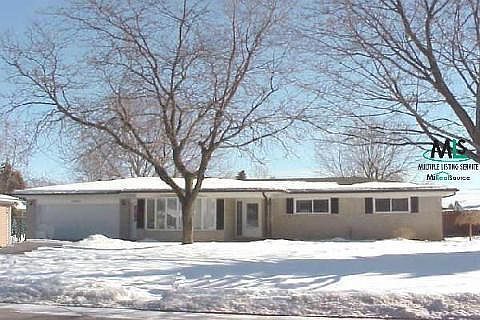 1st image of 53830 Bruce Hill Dr