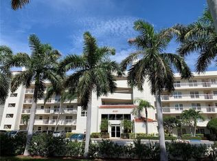 6061 Bahia Del Mar Cir APT 146, Saint Petersburg, FL 33715