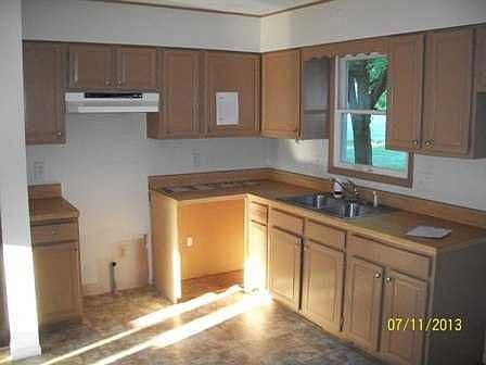 4th image of 54 Greenway Dr