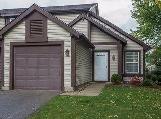 24 Fallbrook Dr, Glendale Heights, IL