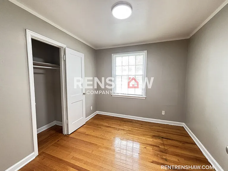 1065 Larry Ln — Photo 11