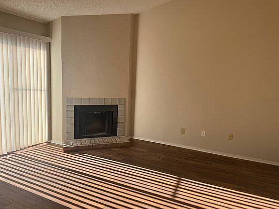 2nd image of 7092 N Holiday Dr