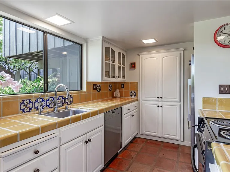Portola Green Cir — Photo 7