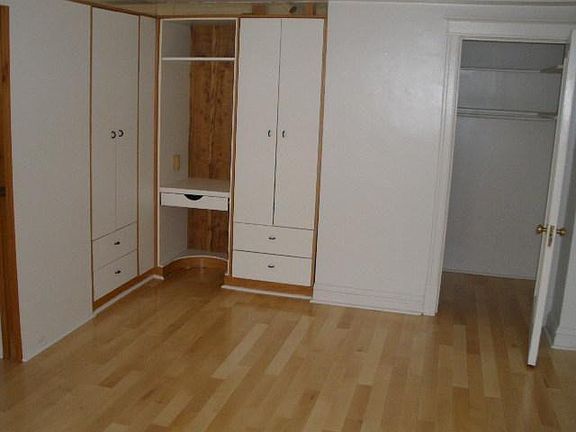3rd image of 4501 Maryland Ave APT 505