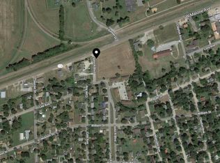 Malone Ave W, Sikeston, MO 63801
