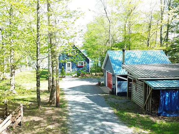 4th image of 110 McDougall Rd