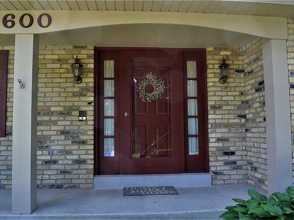 2nd image of 1600 Constitution Dr