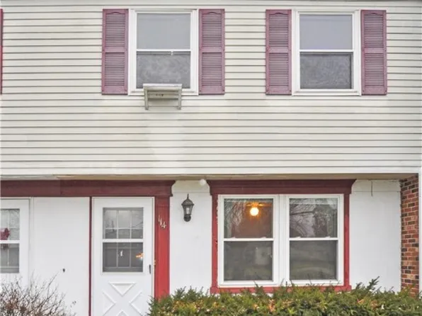 114 Concord Farm Rd, Englewood, OH 45322