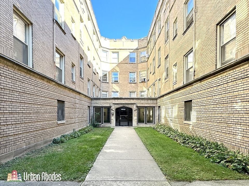 1st image of 6347 N Magnolia Ave #2