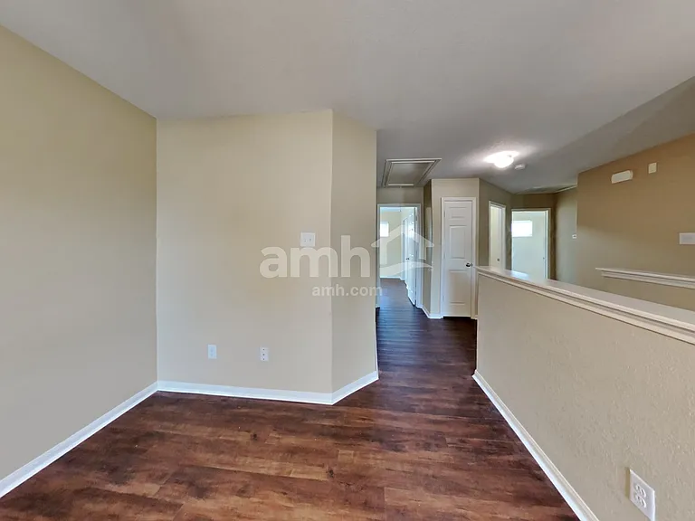 9928 Grebe Dr — Photo 10