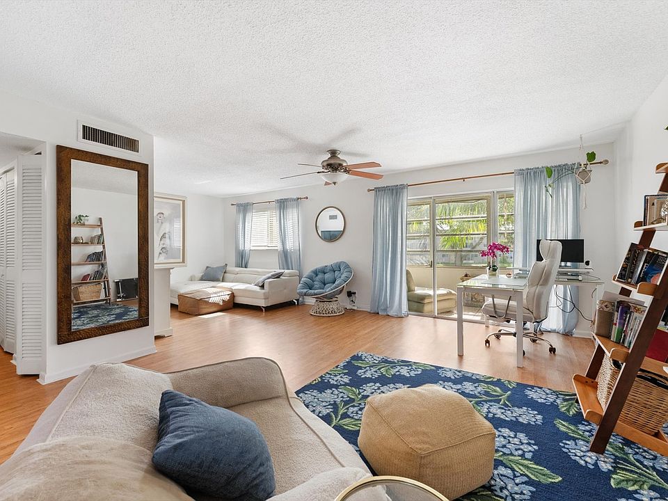 1st image of 719 Lori Dr APT 205