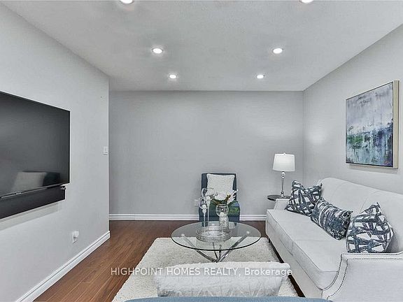 5th image of 50 Verne Cres #49