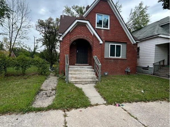 8109 Woodlawn St, Detroit, MI 48213