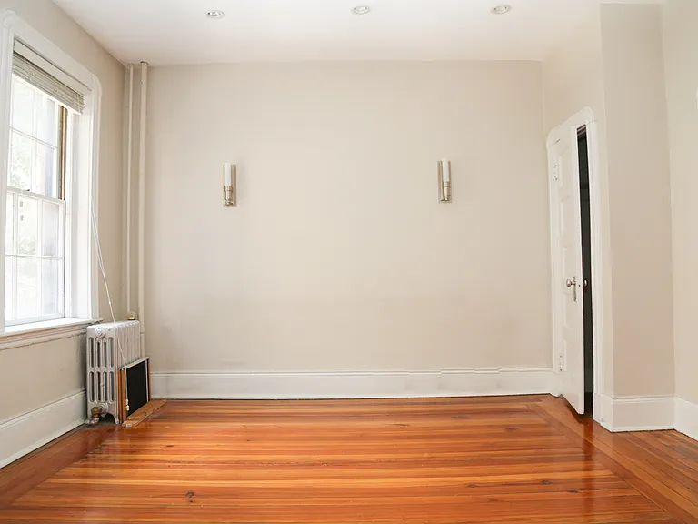 70 Revere St #3 — Photo 4