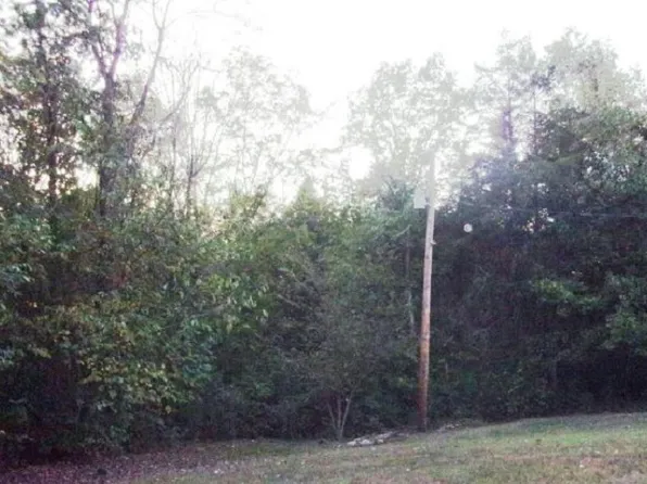 Shadow Ln, Morristown, TN 37813