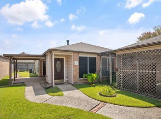 2381 Torrey Pine Dr, Baton Rouge, LA 70816