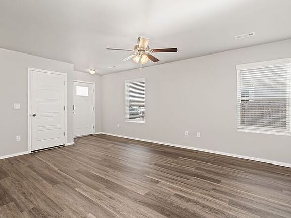 5th image of 504A W Christopher Dr