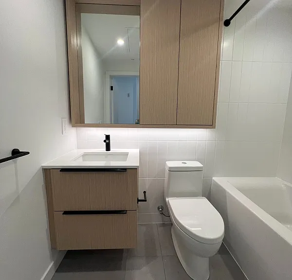 2520 Guelph St #225 — Photo 12