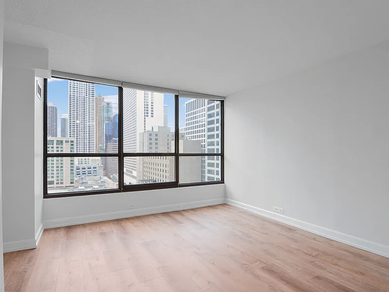 405 N Wabash Ave #1401 — Photo 8