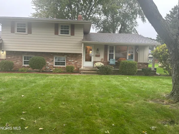 1962 Oaklawn Dr, Toledo, OH 43614