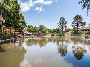 313 Timberlake Dr, Azle, TX 76020