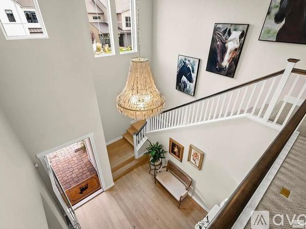 714 W Pleasant Oak Trl